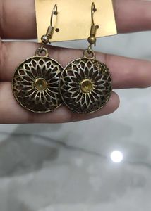 2 Earrings Combo