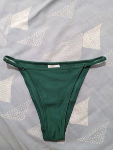 H&M Green Bikini Bottom - Size 4