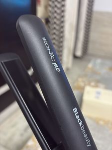 Iconic Me Black Beauty Hair Iron