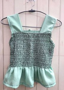 Green Bow Top
