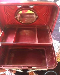 Makeup Box