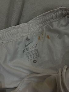 White nike shorts