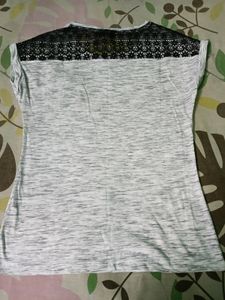 Max Women Wear T-shirt