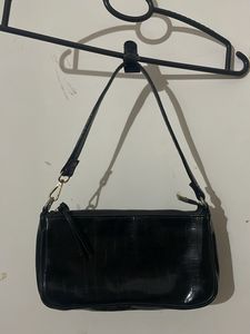 Black Side Bag 🖤