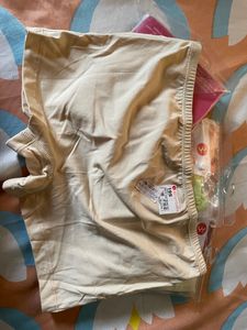 Girls 👧 Shorts 🩳(pack Of 2)
