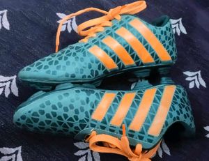 Feroc Football Shoes