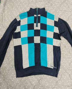 Stylish Checkered Sweater For Men