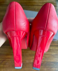 Red Hot Pumps in great condition