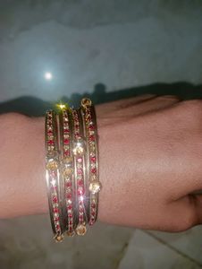4 Bangles Set Looks Like New