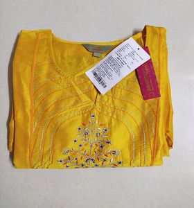 Anouk Kurta 💛
