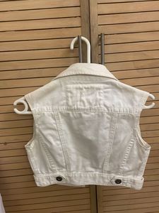 White denim Jacket, Sleeveless, Size 8