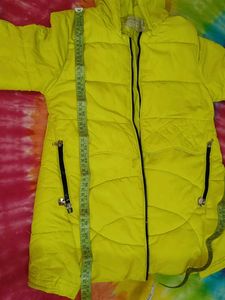 Very Beautiful, Superb Quality Puffed Jacket.