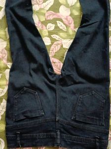 Women&#39;s Black Jean
