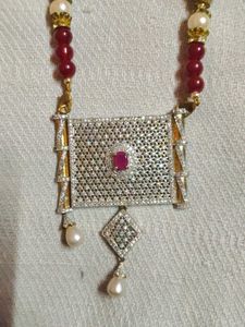 Elegant Beaded Necklace 💫