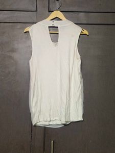 COMMA, UK BRANDED TOP