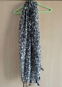 Heart Print Scarf