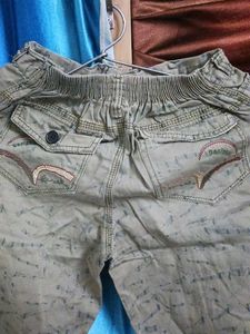 Boys Capri