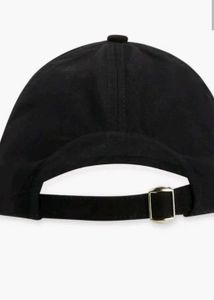 WILDCRAFT HIKE TREK CAP