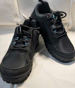 Outdoor Tracking Shoes New with Tag size uk9
