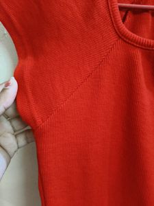 H&amp;M Ribbed Red Crop Top