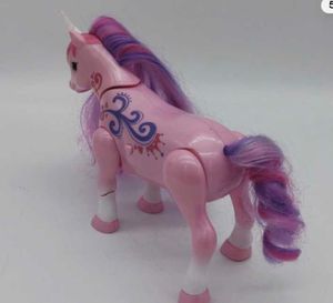 Interactive live Unicorn