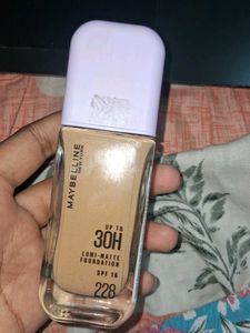 Maybelline Lumi Matte Foundation -228