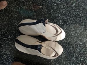Marcloire Wedges