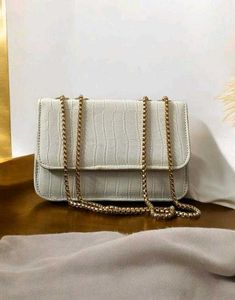 Off-white Bag