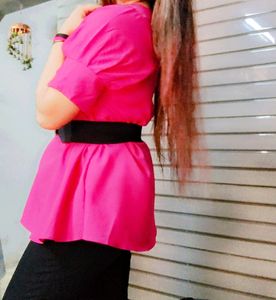 A - Line Cute Majenta Top