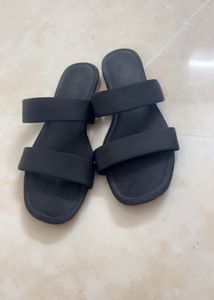 Black Flat Footwear
