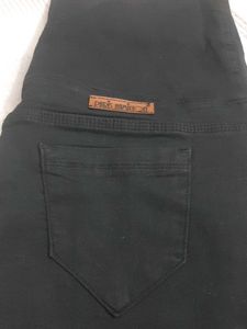 Black Denim Jeans(NEVER USED)