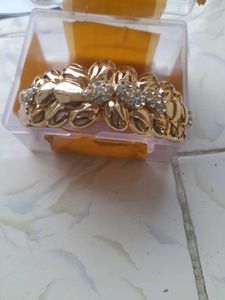 Contemporary Jwellery Set With Ring And Bracelet