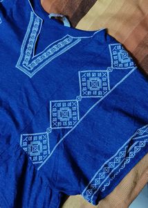 8seconds Women Blue Embroidered Casual Crop Top