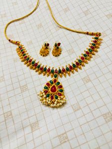 Kundan Necklace Set