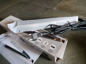 ⚡Ikonic Hair Straightener.