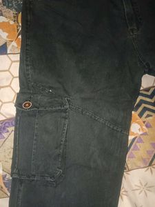 Black Cargo Jeans