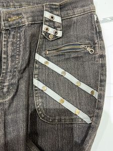 Dark Brown Jeans Retro Style