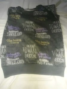 Graphic Print Sweatshirt