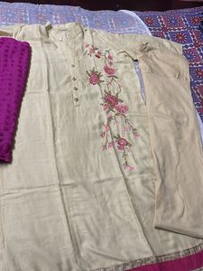 Beautiful Pink Thread Work Kurta Set