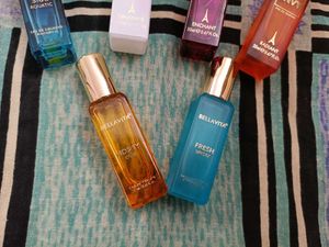 7 Bottles Of Perfume Set.....