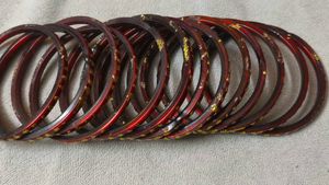 Red &amp; Gold Bangle Set