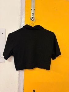 Black Zip-Up Crop Top