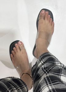 set of 4 footwear Sandals