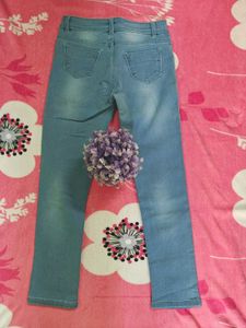 Stylish Blue Denim Jeans Ankle Fit