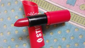 Mat-me Velvet Matte Lipstick