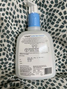 Sealed Cetaphil Gentle Cleanser