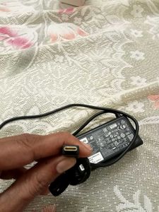 Lenovo Laptop charger new and original 65 Watt typ