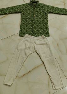 Green Embroidered Kurta