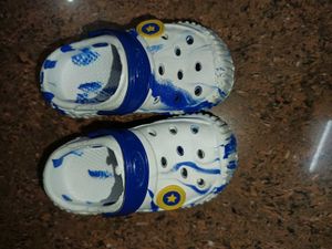 Swirl Pattern Clogs