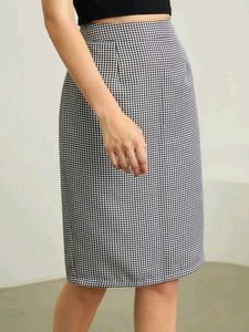 Gangnam checked skirt